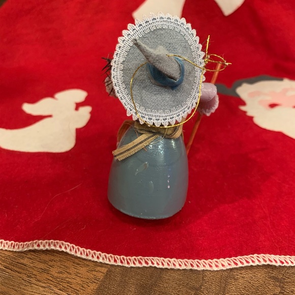 Witch ornament - Picture 3 of 5